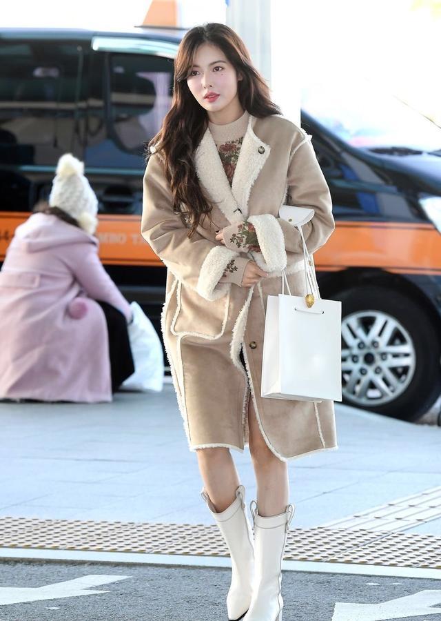 宋妍霏同款短雪地靴,宋妍霏金泫雅