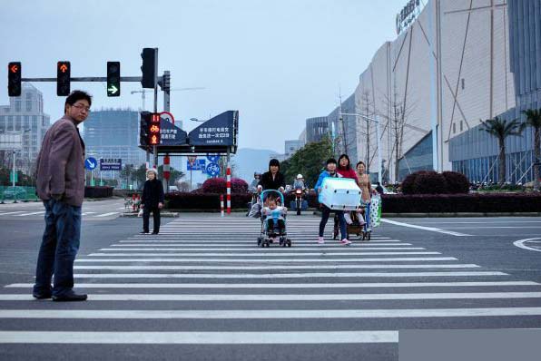 一个很现实的问题,一个很严峻的现实问题