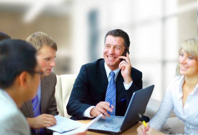 手机卡欠费注销了可以再办卡吗,实名手机号欠费不注销会咋样