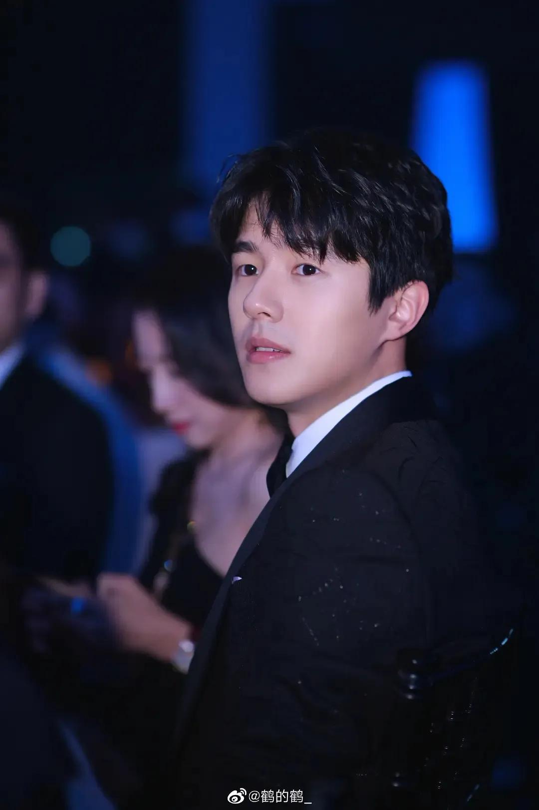 男明星的名利场，谁是你的取向*击狙**？