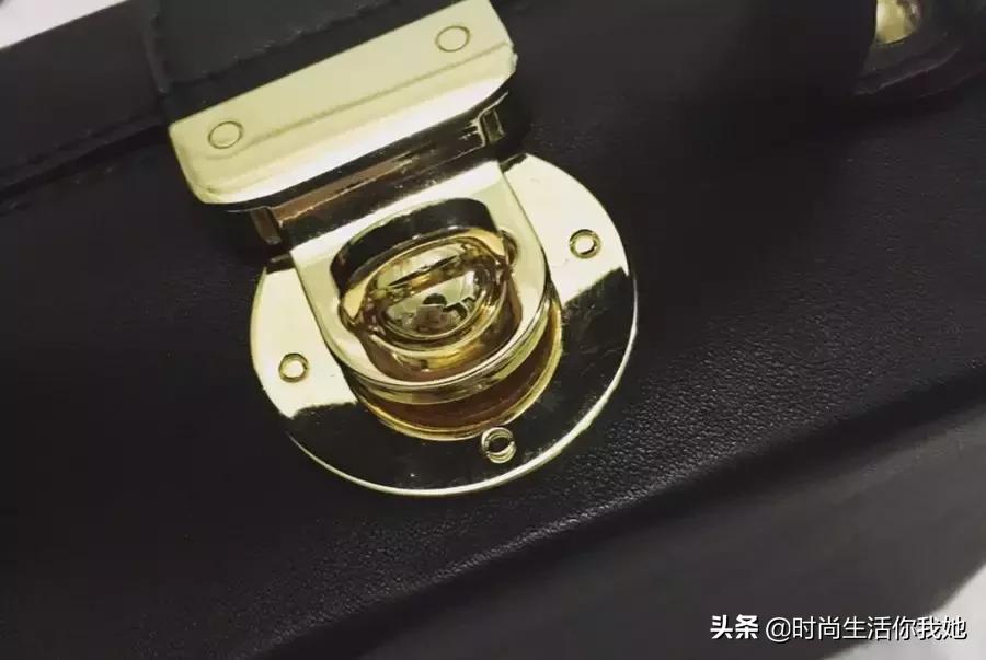 女生包包应该怎么选,新年红包包多少钱合适