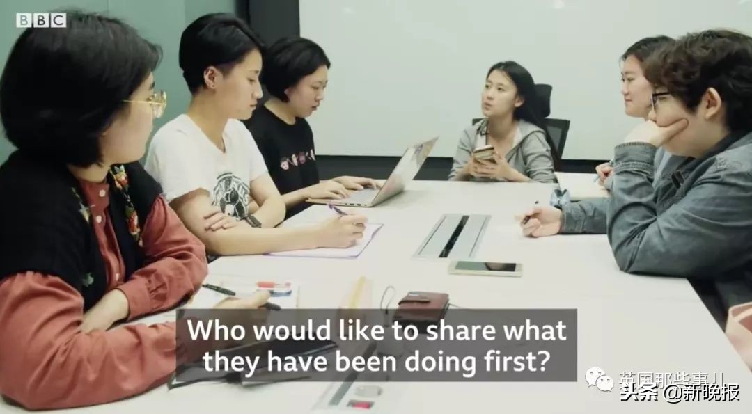 在酒店裸睡居然被入室*拍偷**……她一怒之下决定向*拍偷**摄像头宣战