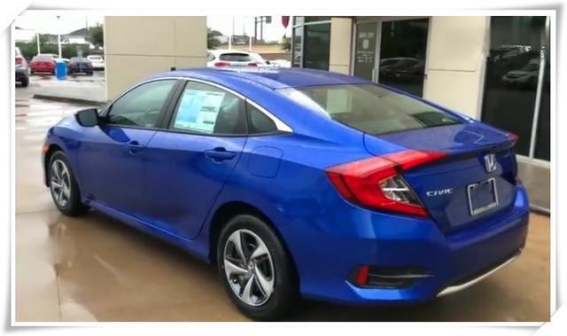 思域十代a柱受损二手能卖多少,当年十代思域加价