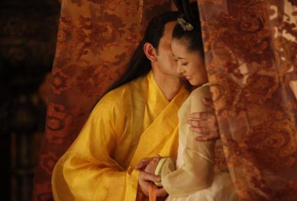 独领风骚的太后，甘愿沦为娼妓，公然呐喊出“为后不如为娼”