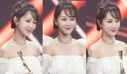 杨紫近照曝光无修图法令纹很深,杨紫面部填充法令纹