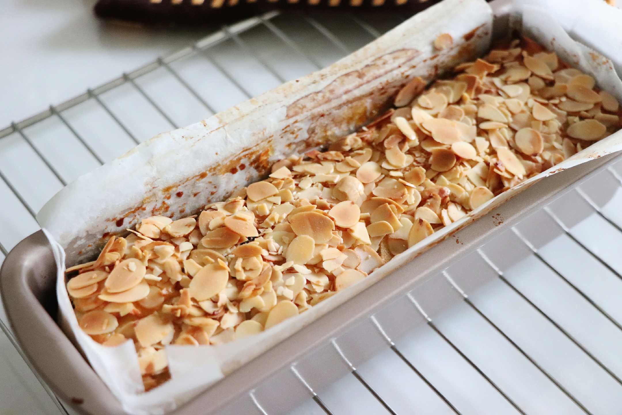 蛋糕里边脆脆的水果,蛋糕里的隐藏小秘密