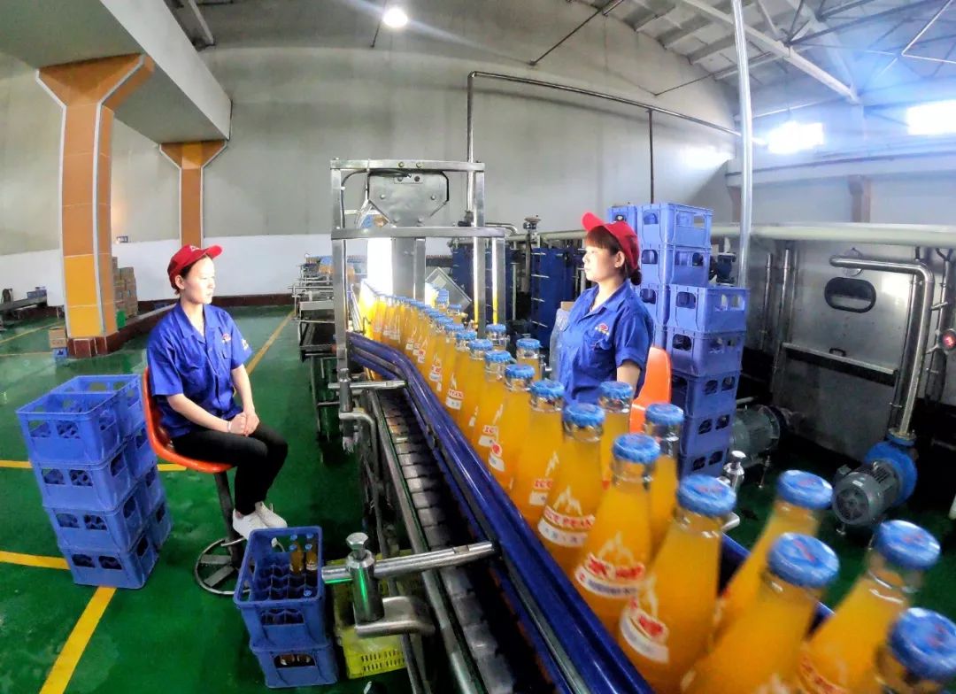 一年卖60亿罐的饮料,一年卖出3亿杯子