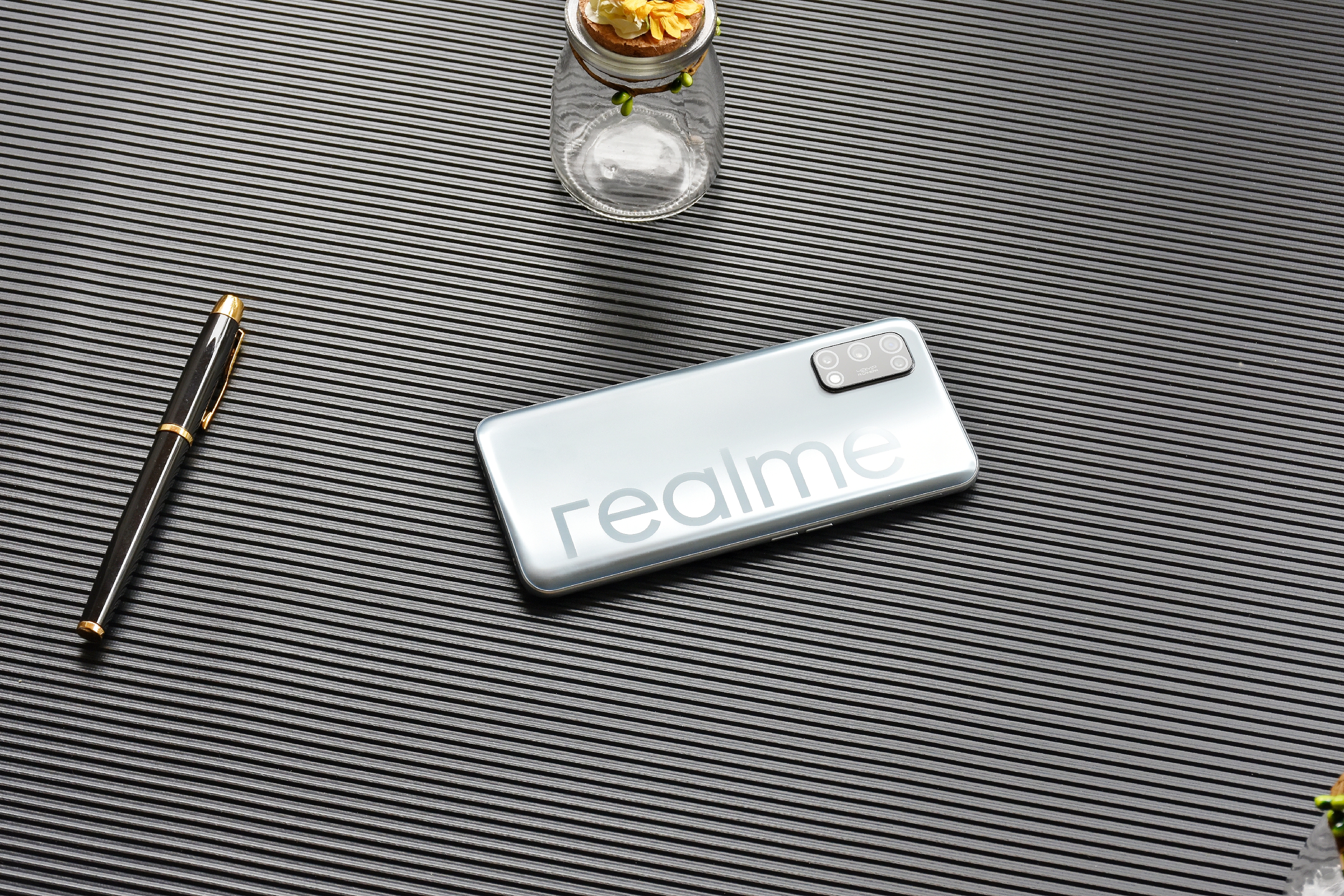 真我v55g,真我v5对比v15