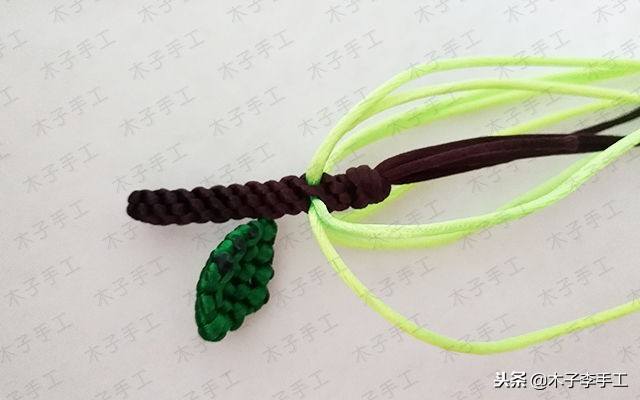 立体苹果的编织方法,小苹果的手工编法教程