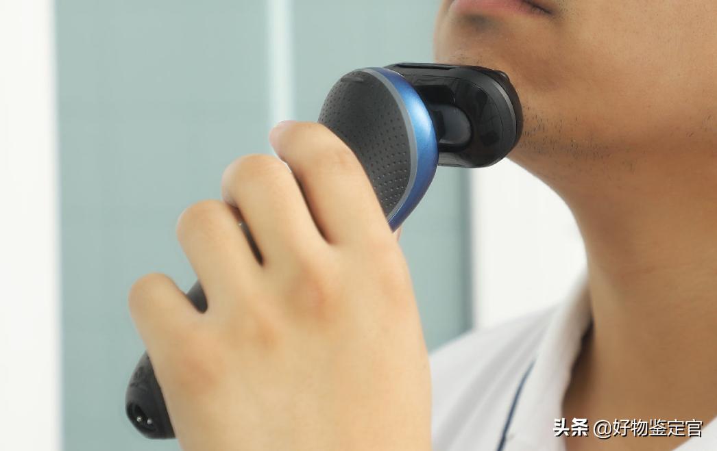 博朗往复式剃须刀推荐评测,博朗剃须刀十佳评测2021