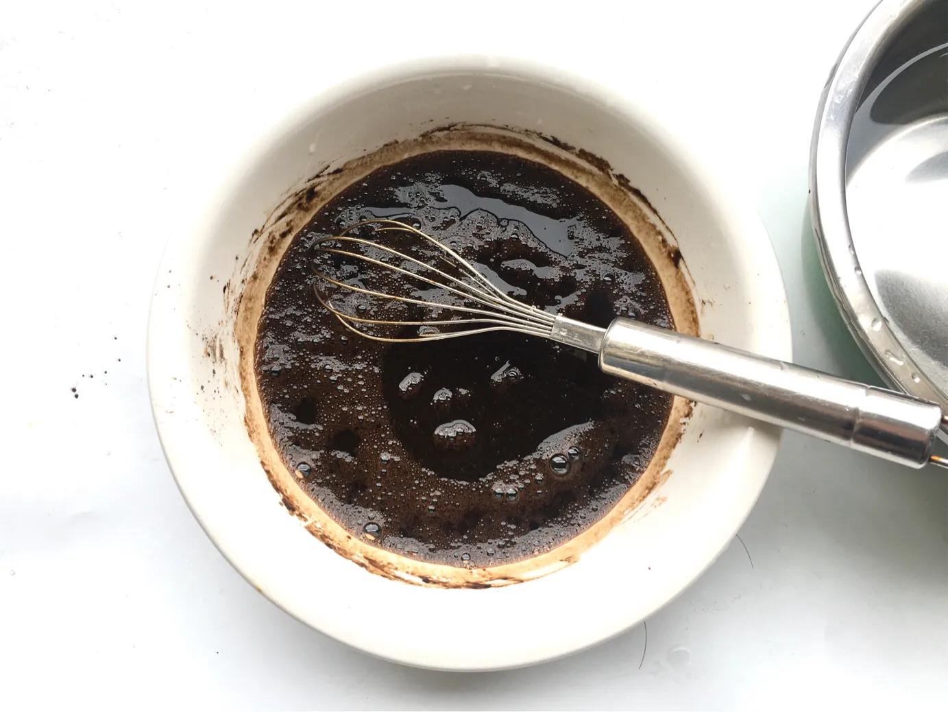 奶茶加什么添加剂变得更顺滑,奶茶里的香精怎么制作