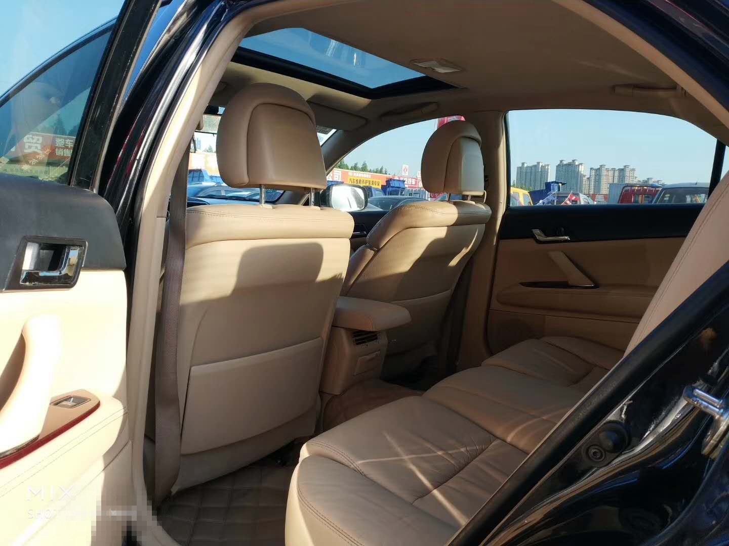 10年丰田锐志黑色二手车首付,七八万能买到哪年丰田锐志