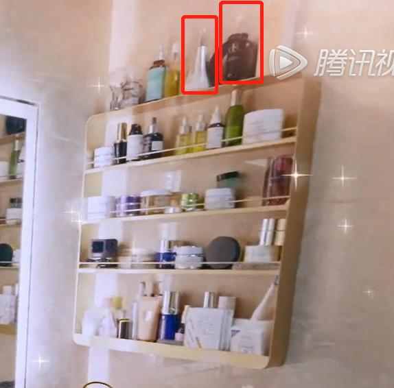 她给粉丝推荐几十块钱的平价产品，浴室里用的却是万元面霜？