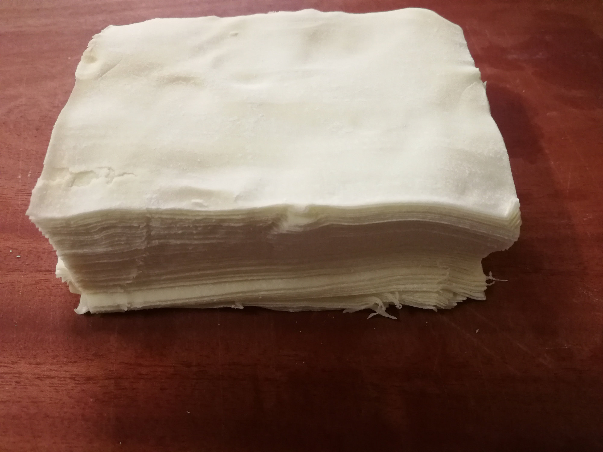 做私房馄饨小馄饨皮需要多大,买的馄饨皮怎么包小馄饨