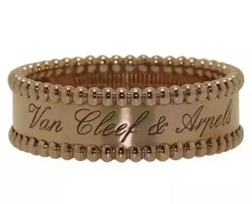 买珠宝首饰认准印记不踩坑,市民购买的首饰没有印记