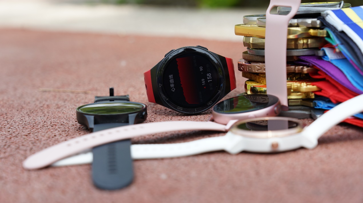 佳明智能手表和三星智能手表,佳明手表华为手表哪个好