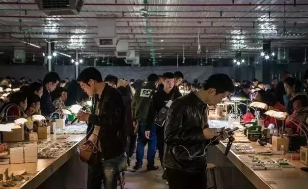 直播买翡翠的最佳购买期,翡翠直播购玉