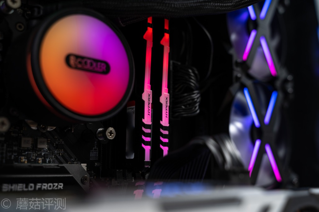 金士顿内存条8g骇客神条,金士顿骇客神条rgb能不能彩虹闪烁