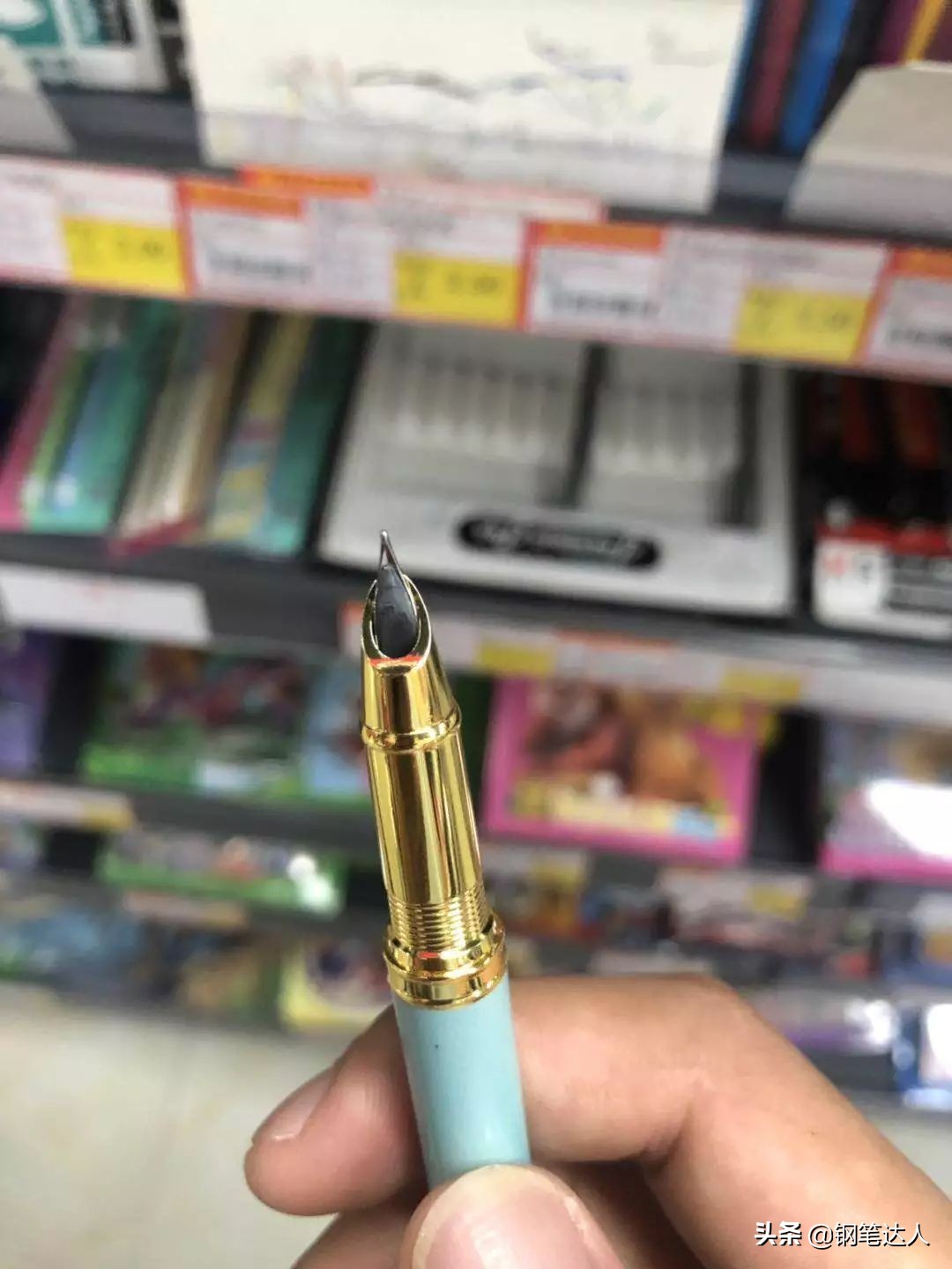 性价比高的学生钢笔,写感超好钢笔