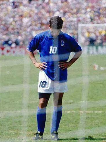 罗伯特巴乔蓝色,罗伯特巴乔永恒记忆