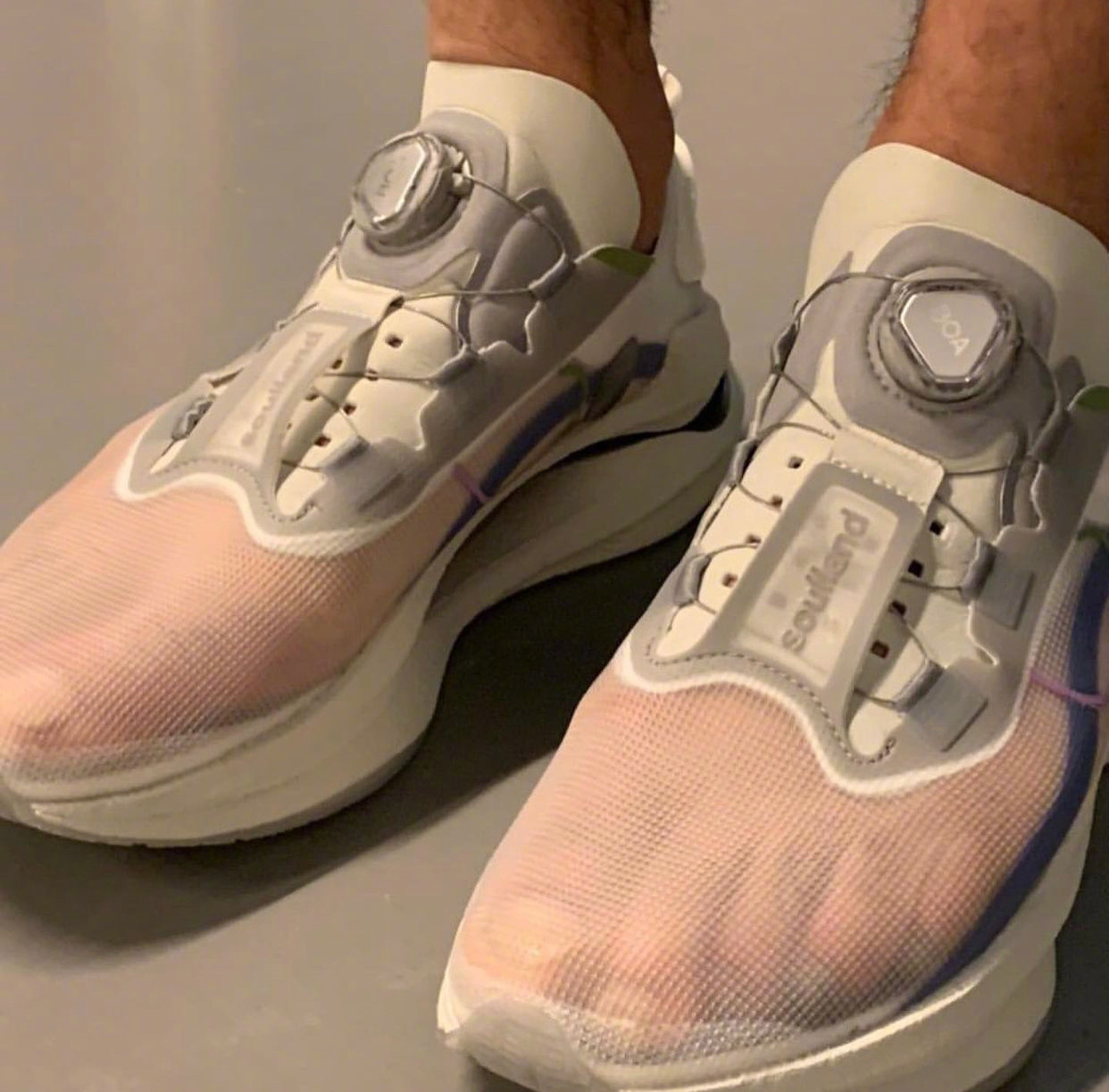 李宁烈骏6和绝影essential哪个好,李宁烈骏7pro和绝影2.0哪个好