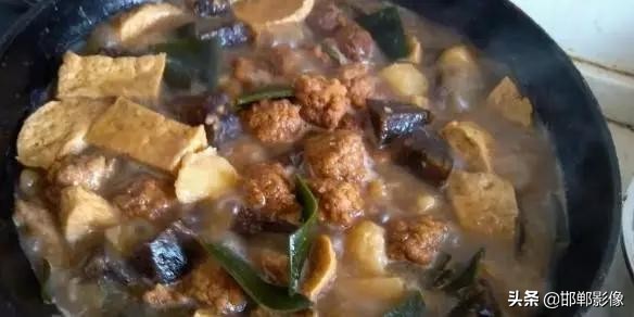 航拍峰峰风景视频,峰峰风景照