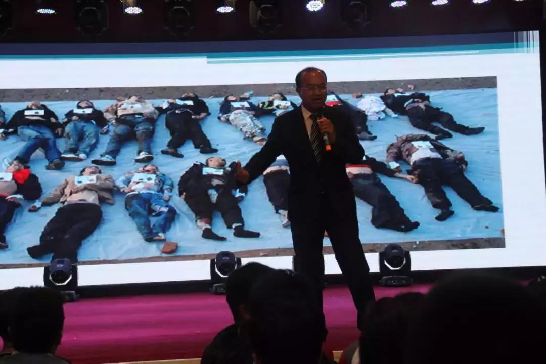 朔州市公安局交警支队文明交通进驾校“五个一”先进经验推广