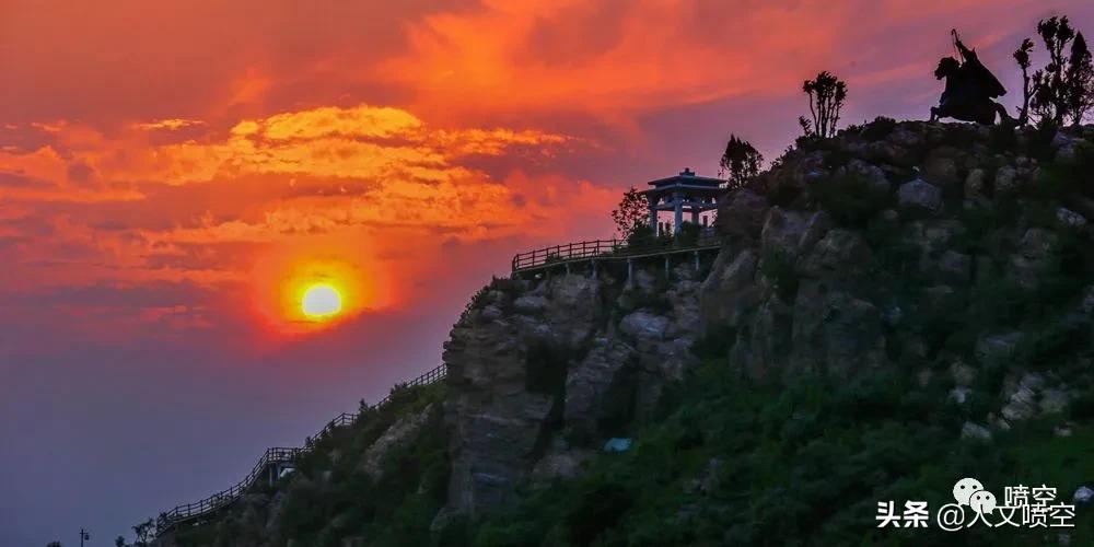 洛阳万安山主峰,洛阳万安山是在哪里