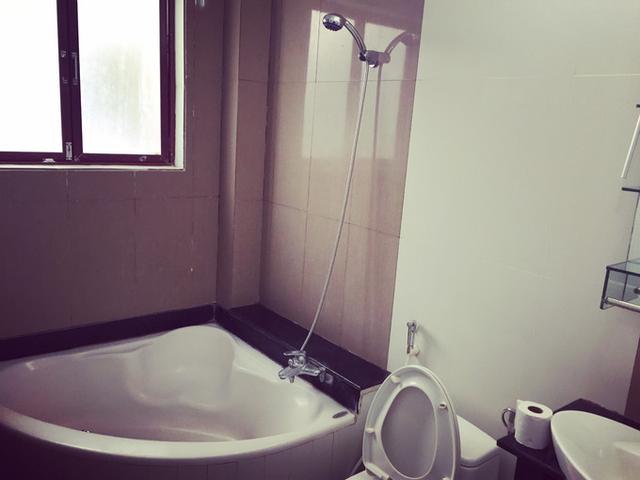 一个人去越南怎么住酒店,越南五星酒店住一晚上多少钱