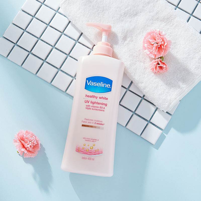 秋冬皮肤干燥用什么护肤品 (冬季比较滋润的护肤品)