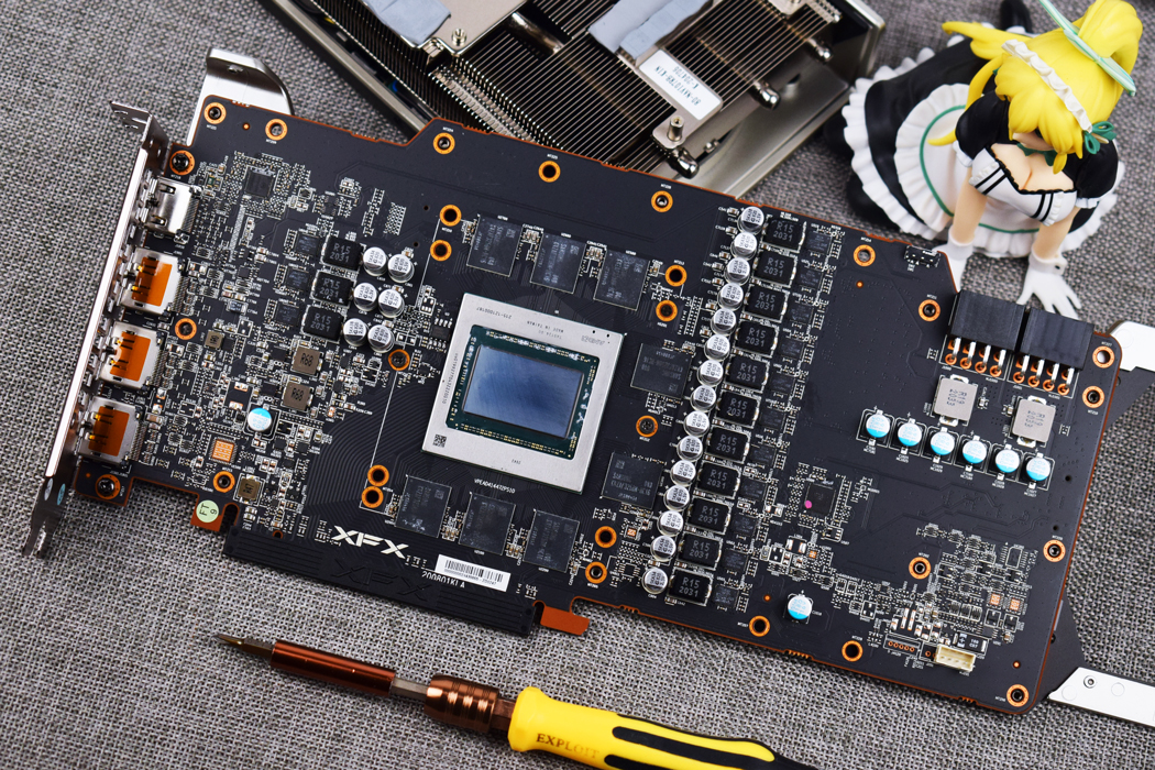 讯景rx6800海外版v1图片,rx6800讯景海外版