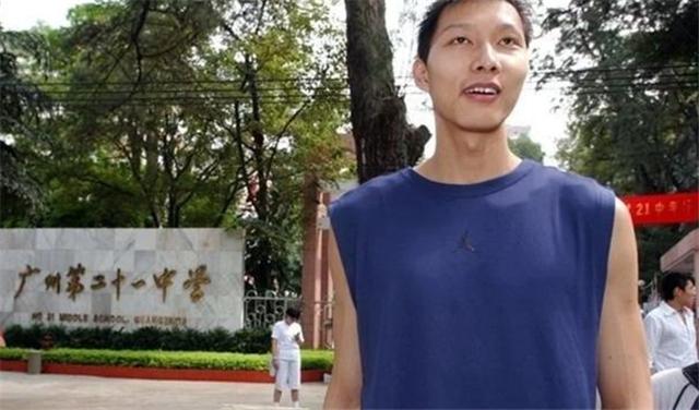 易建联参加完高考,易建联哪年参加的高考