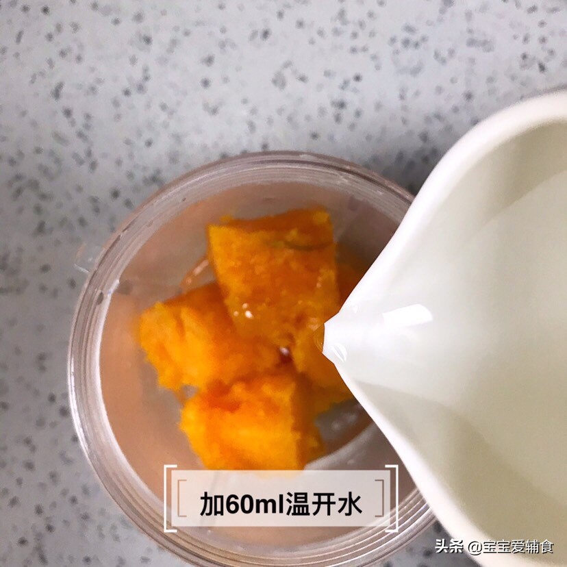 一岁宝宝便秘一天吃多少水果,宝宝便秘吃什么维生素