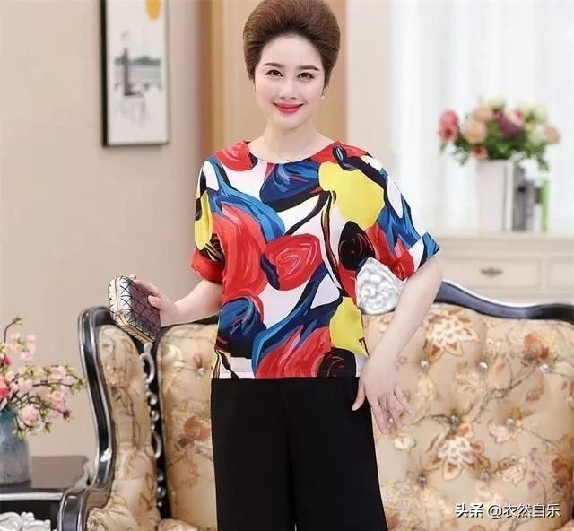 中老年妈妈装遮肚显瘦休闲服,小个子中年女装妈妈款夏装遮肚子