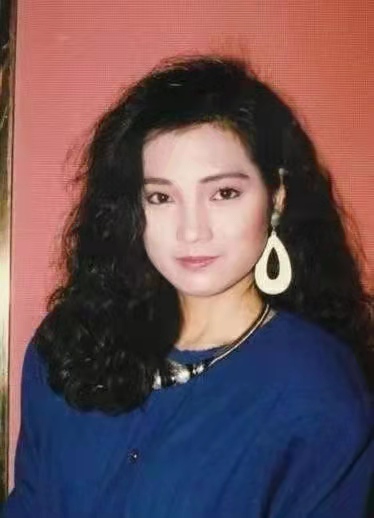 苗侨伟22-63荧幕变化,苗侨伟21岁到63岁变化