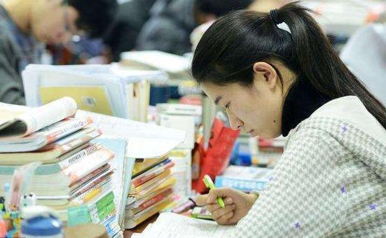 阅卷老师怎样给高分,阅卷评分及答题技巧