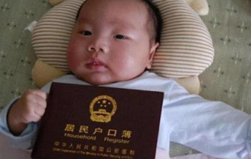 爸爸给孩子取名宇凡,爸爸给孩子取名护士少写一笔