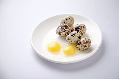 喝高钙奶有助于睡眠吗,喝高钙奶真的能多补钙吗