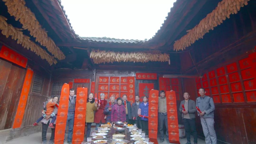 楹联里的中国纪录片,楹联中的中国宣传片