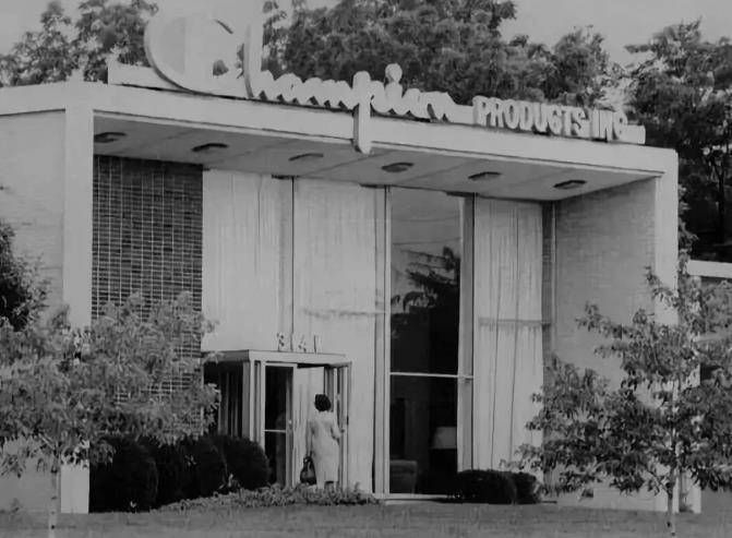 竞争者可以有很多，但“Champion/冠军”只有一个