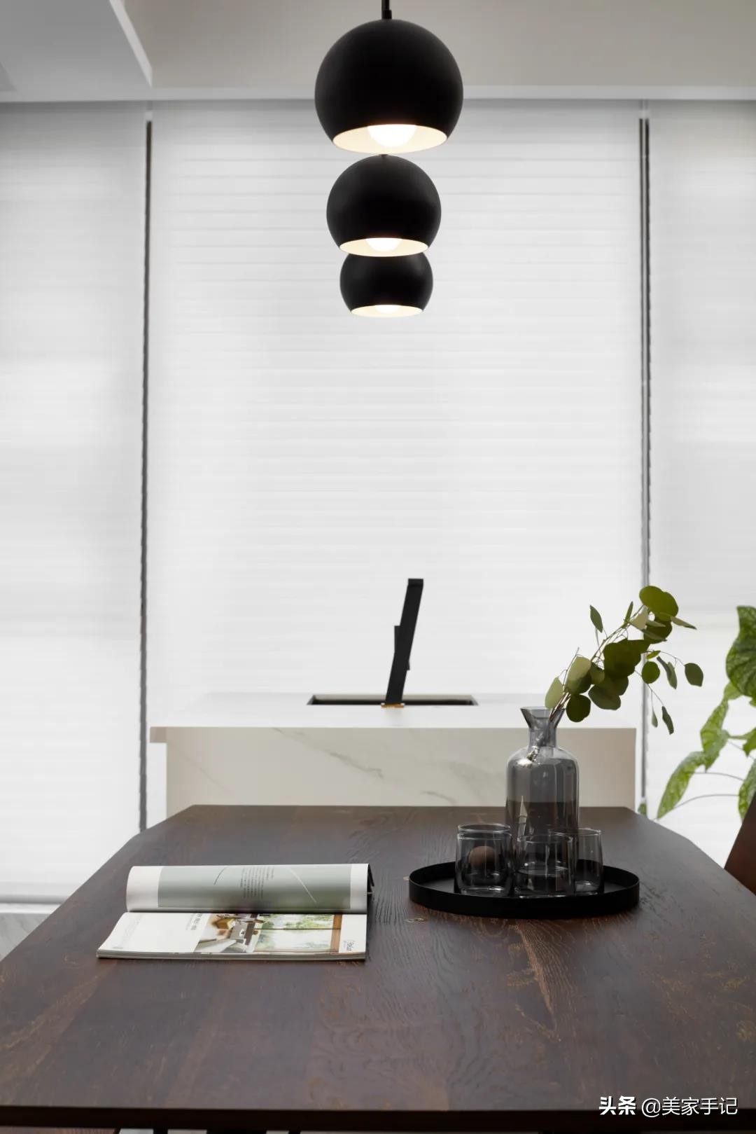 最富有诗意的电视墙,参观朋友新房被惊艳电视墙太棒了