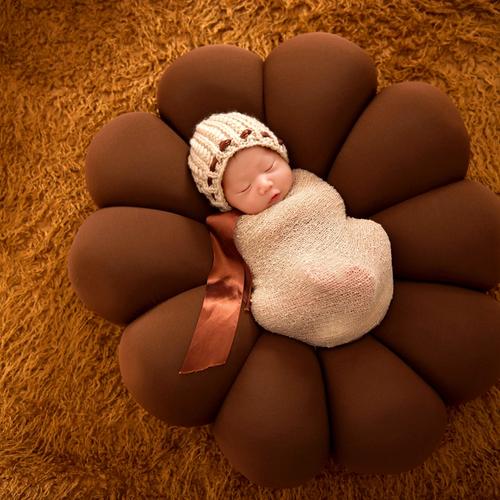 百天宝宝猛涨期的表现,百天成长记录100例