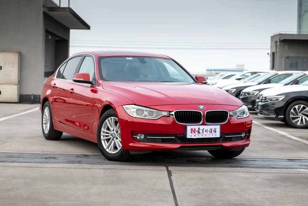 新款宝马320li运动值不值得买,用a级的价格拥有一台bba车型
