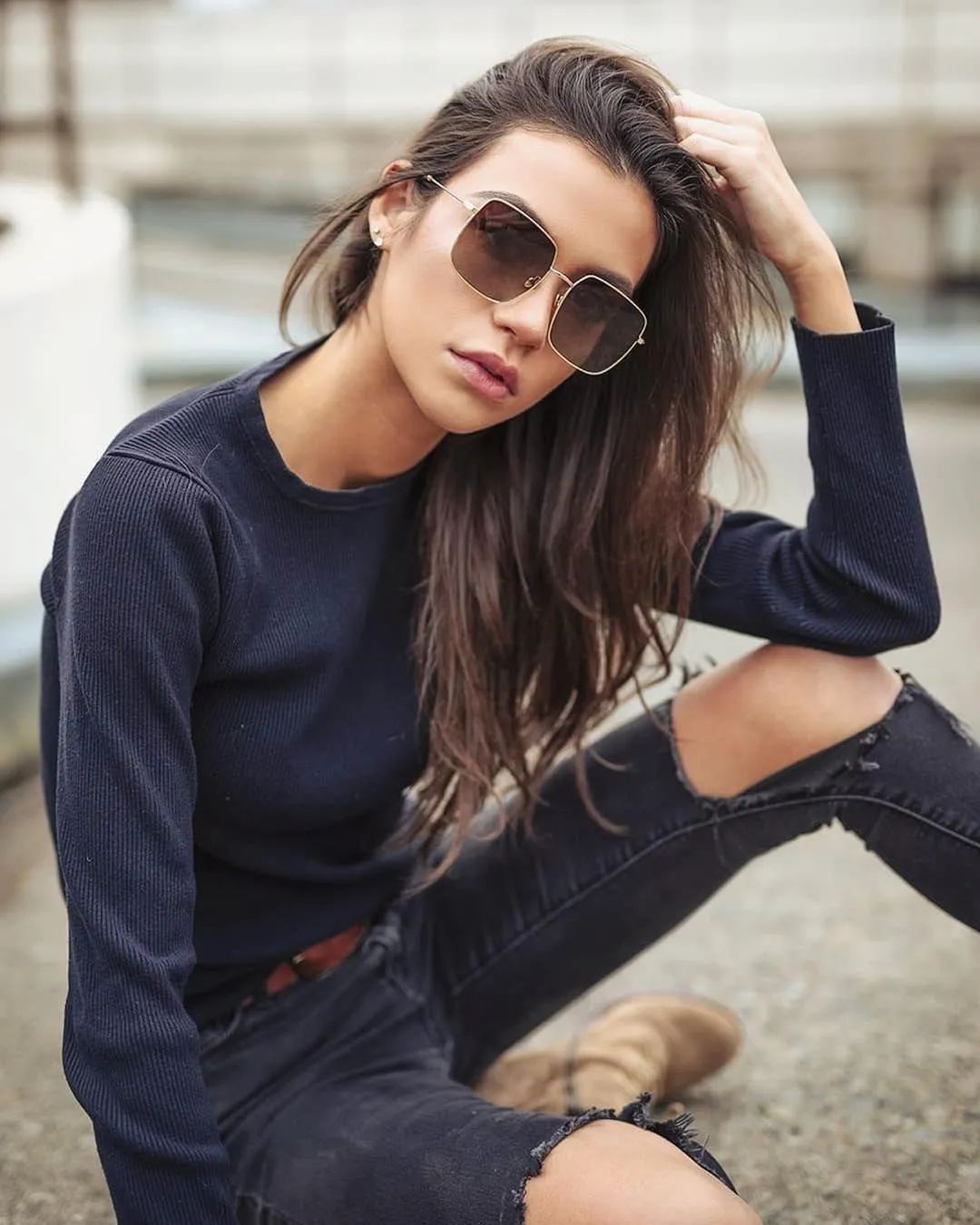 窄长脸戴什么样的墨镜好看,圆脸选什么墨镜显脸小