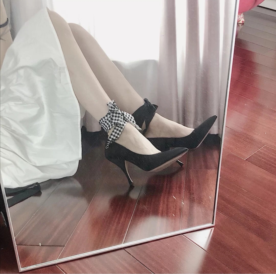 绑带高跟鞋好看吗,绑带的高跟鞋不跟脚怎么办