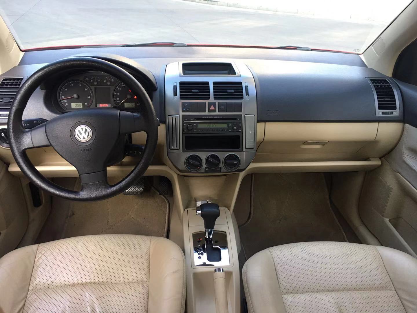 polo2011款1.6l自动二手,polo自动纵情乐活版落地价多少钱