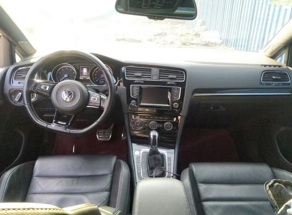 44万买大众高尔夫R，五年开7.8万公里，说起用车感受车主滔滔不绝