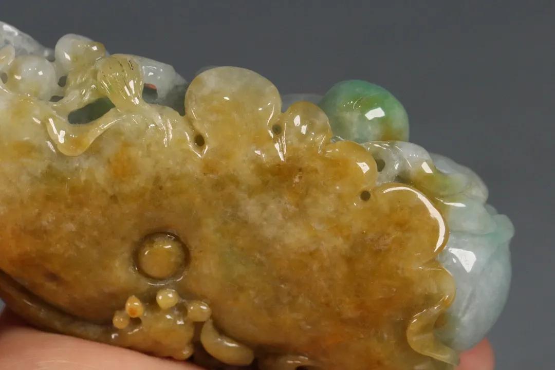 翡翠挂件分享,分享几款翡翠