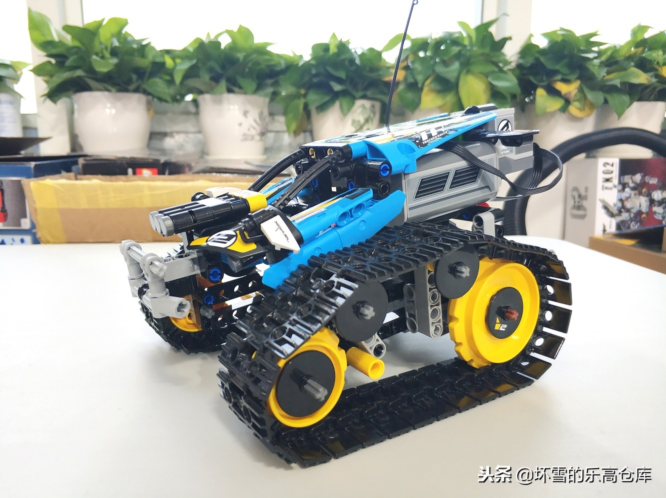 乐高遥控车3-10岁,乐高科技组42095特技赛车