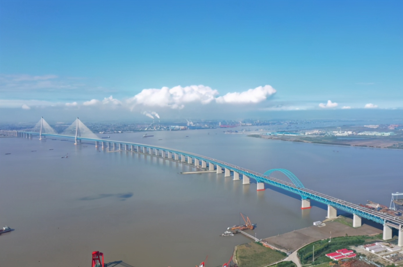 走出7位院士,参与创造多个“世界第一”!湖南这座“宝藏”学院,实力顶尖!